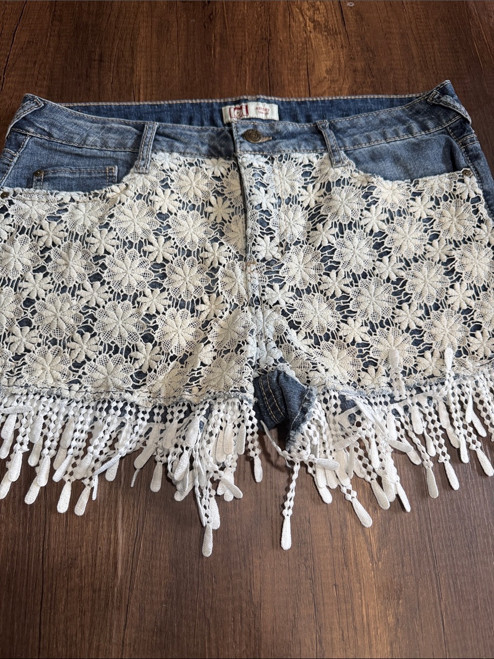 lei Blue Denim Shorts with White Crochet Fringe